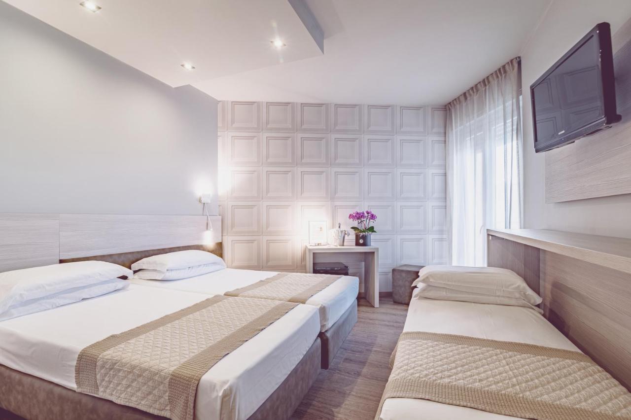 Hotel Cesare Augustus Jesolo Extérieur photo