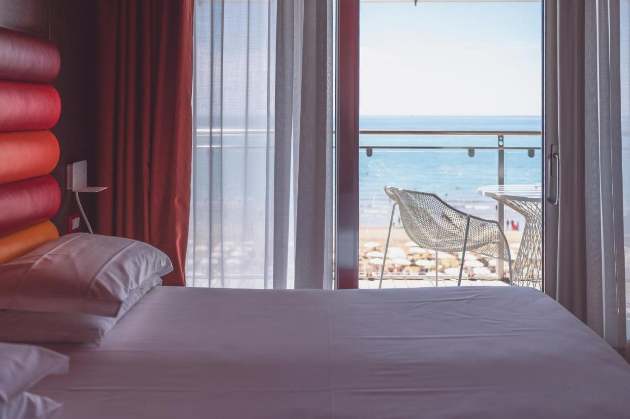 Hotel Cesare Augustus Jesolo Extérieur photo