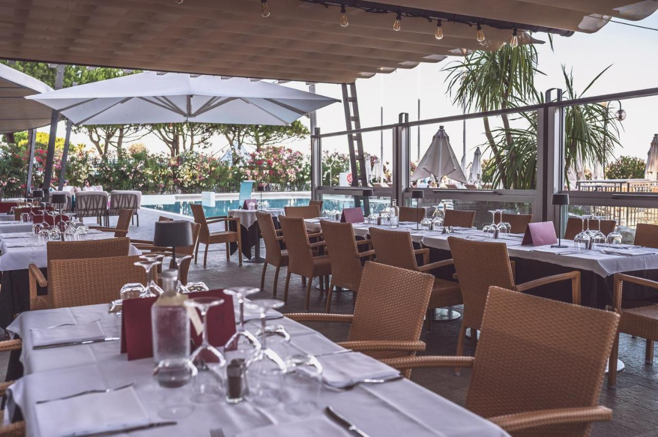 Hotel Cesare Augustus Jesolo Extérieur photo