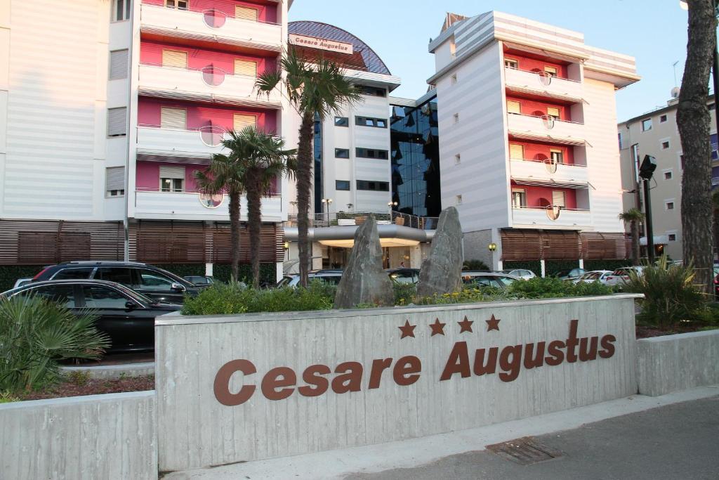 Hotel Cesare Augustus Jesolo Extérieur photo